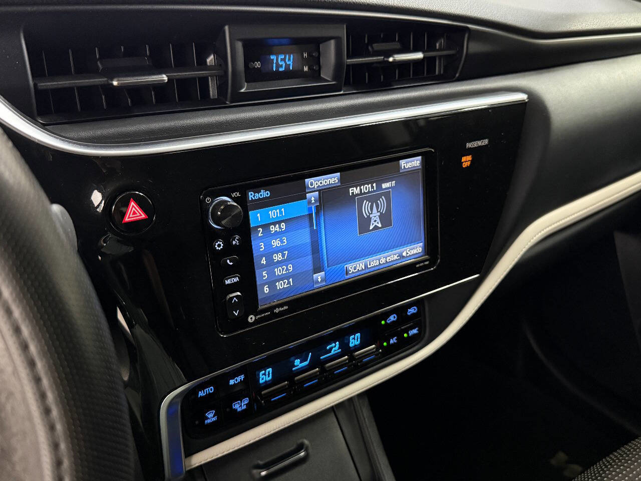 Used 2017 Toyota Corolla iM FWD image 45