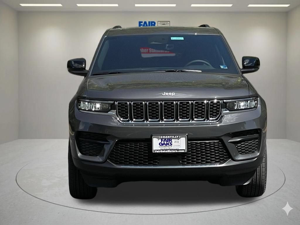 New 2026 Jeep Grand Cherokee Laredo X AWD/4WD image 3
