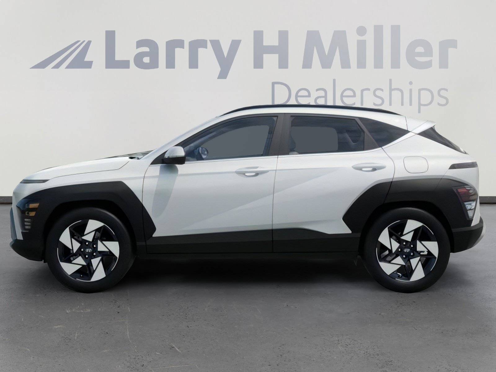 New 2027 Hyundai Kona Limited FWD image 3