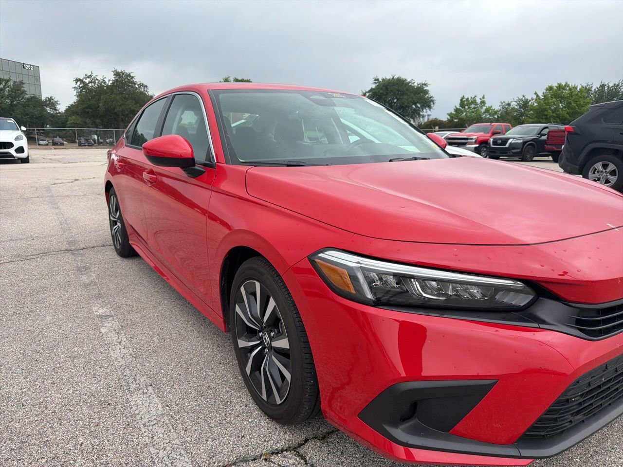Used 2024 Honda Civic EX image 3