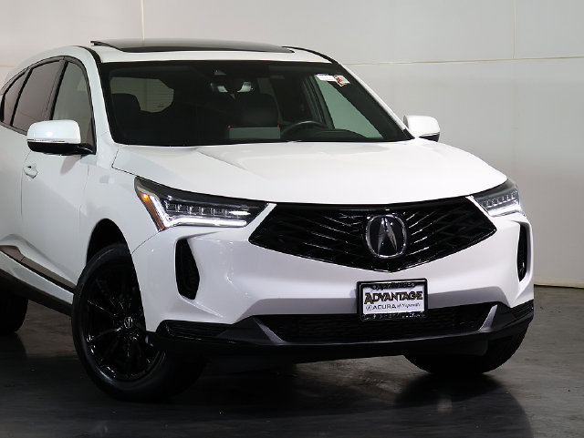 Used 2025 Acura RDX SH-AWD image 6