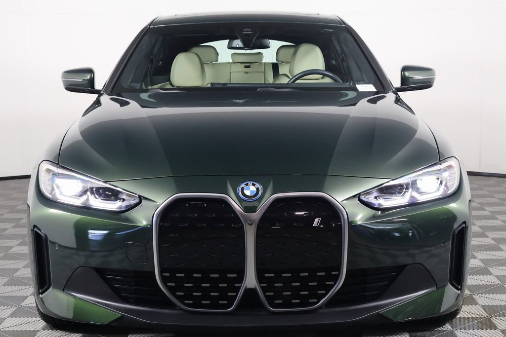 Used 2023 BMW i4 eDrive35 w/ Premium Package RWD image 2