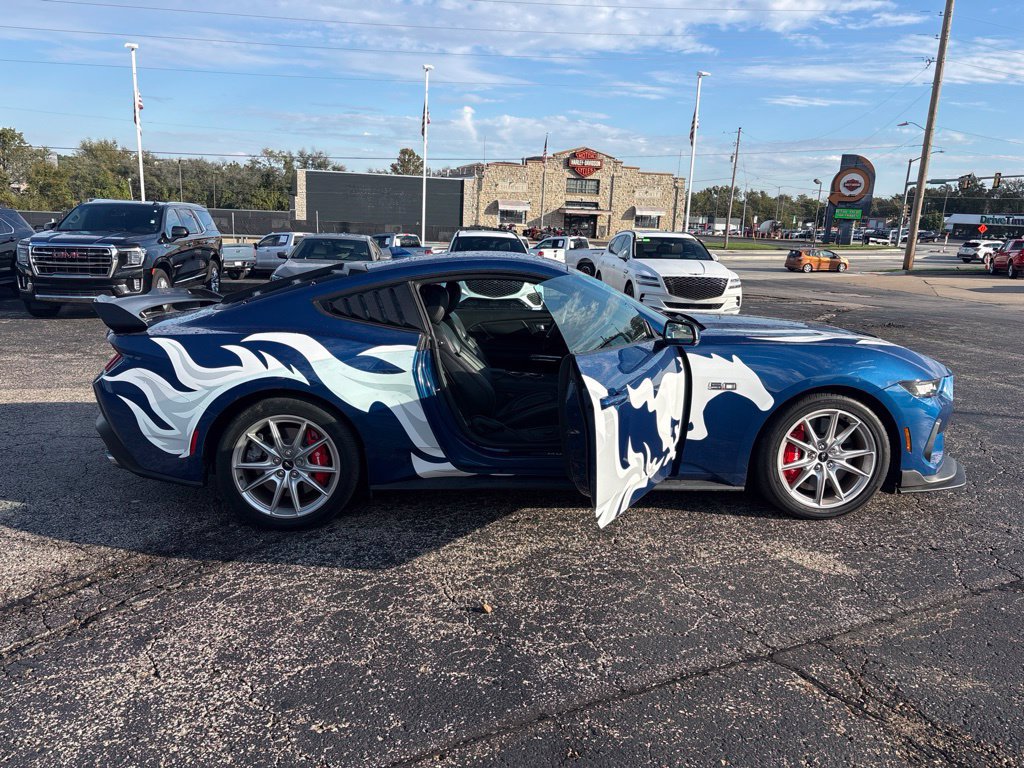 Used 2024 Ford Mustang GT Premium RWD image 8