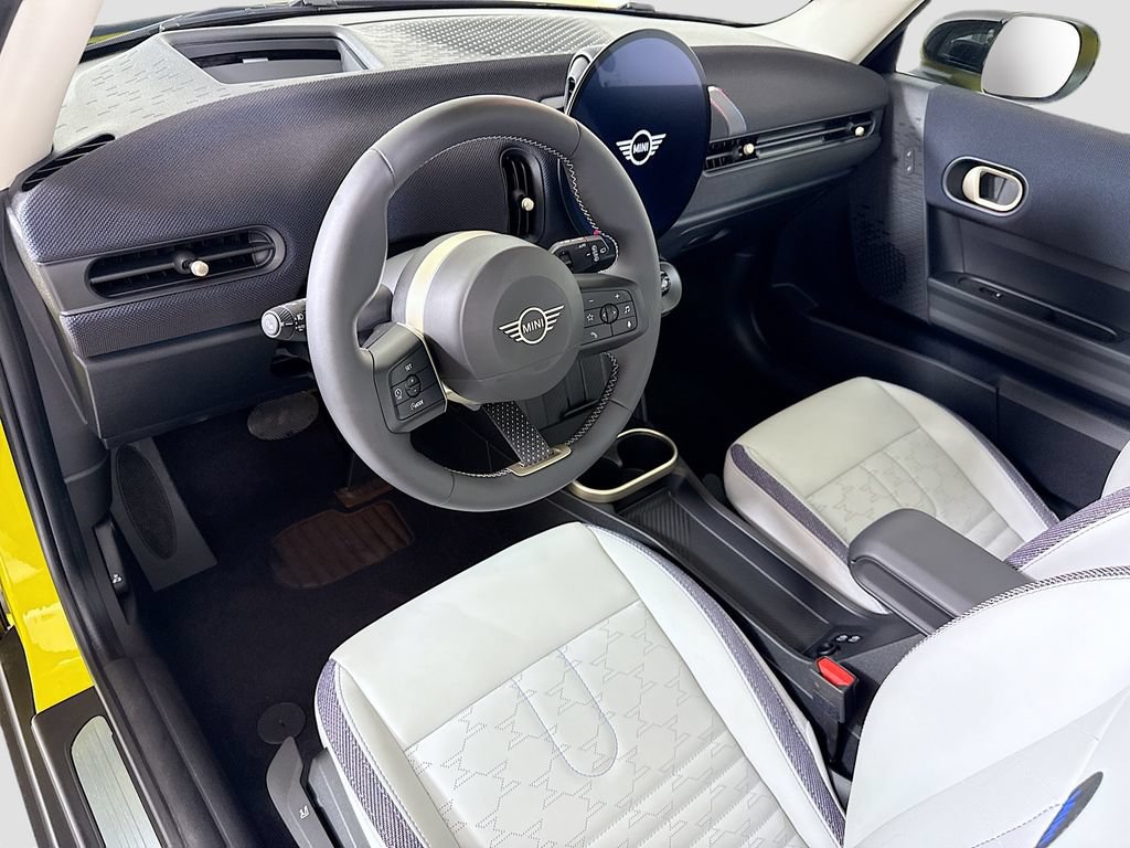 Certified 2025 MINI Cooper S FWD image 9