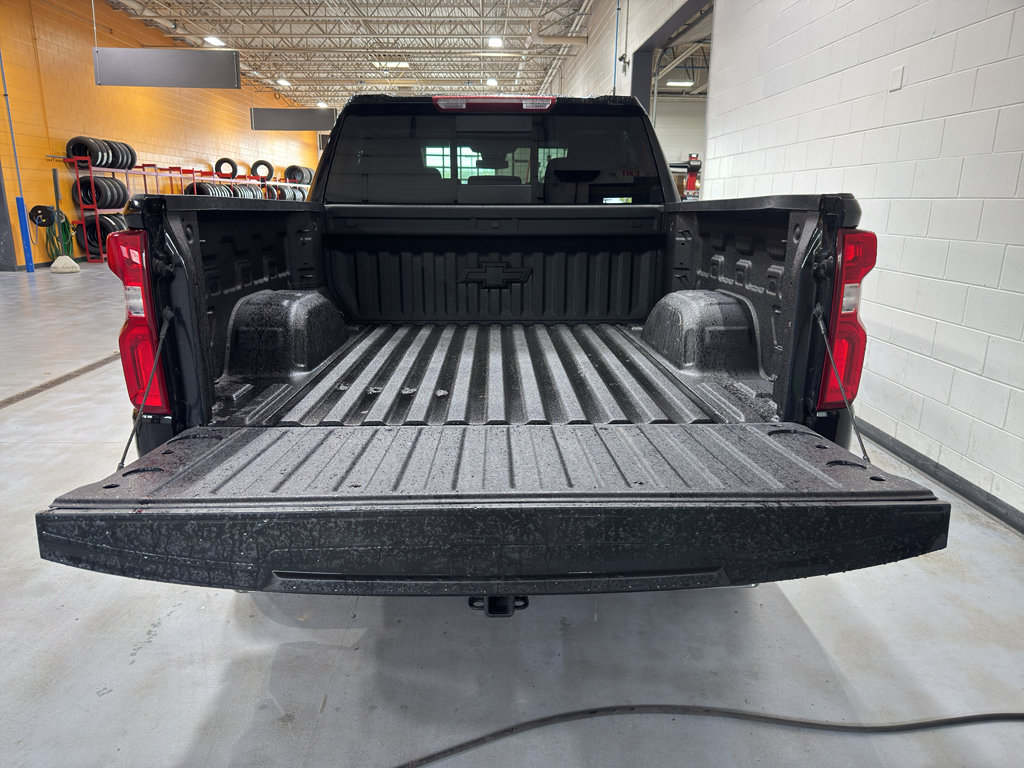 Used 2024 Chevrolet Silverado 1500 RST w/ Convenience Package II AWD/4WD image 22