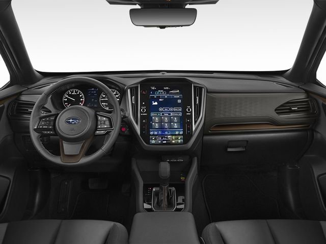 Used 2023 Subaru Forester Sport image 3