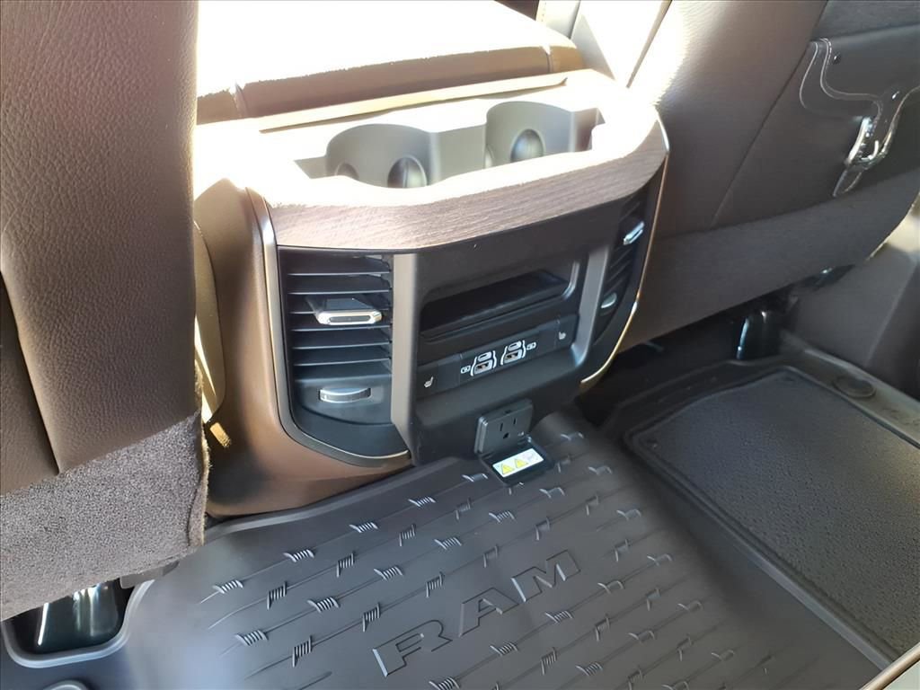 New 2026 RAM 3500 Longhorn image 14