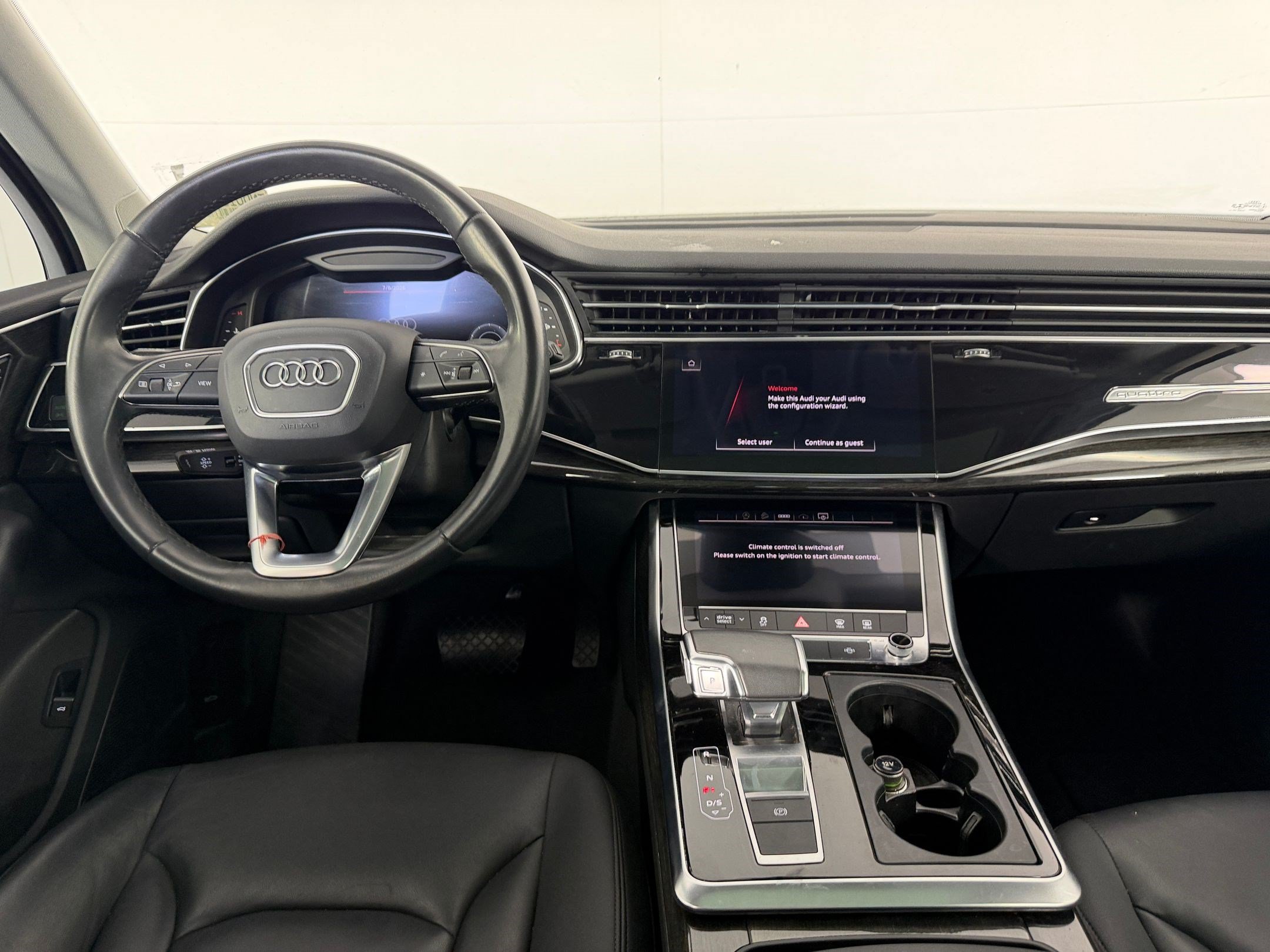 Used 2022 Audi Q7 3.0T Premium Plus w/ Premium Plus Package AWD/4WD image 31