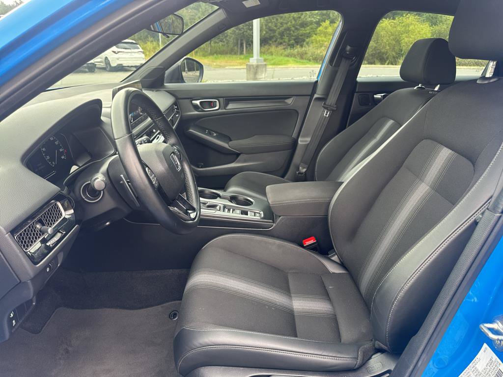 Used 2023 Honda Civic Sport image 25