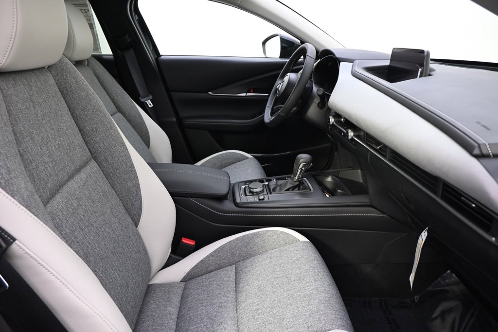 New 2026 MAZDA CX-30 Aire Edition image 16