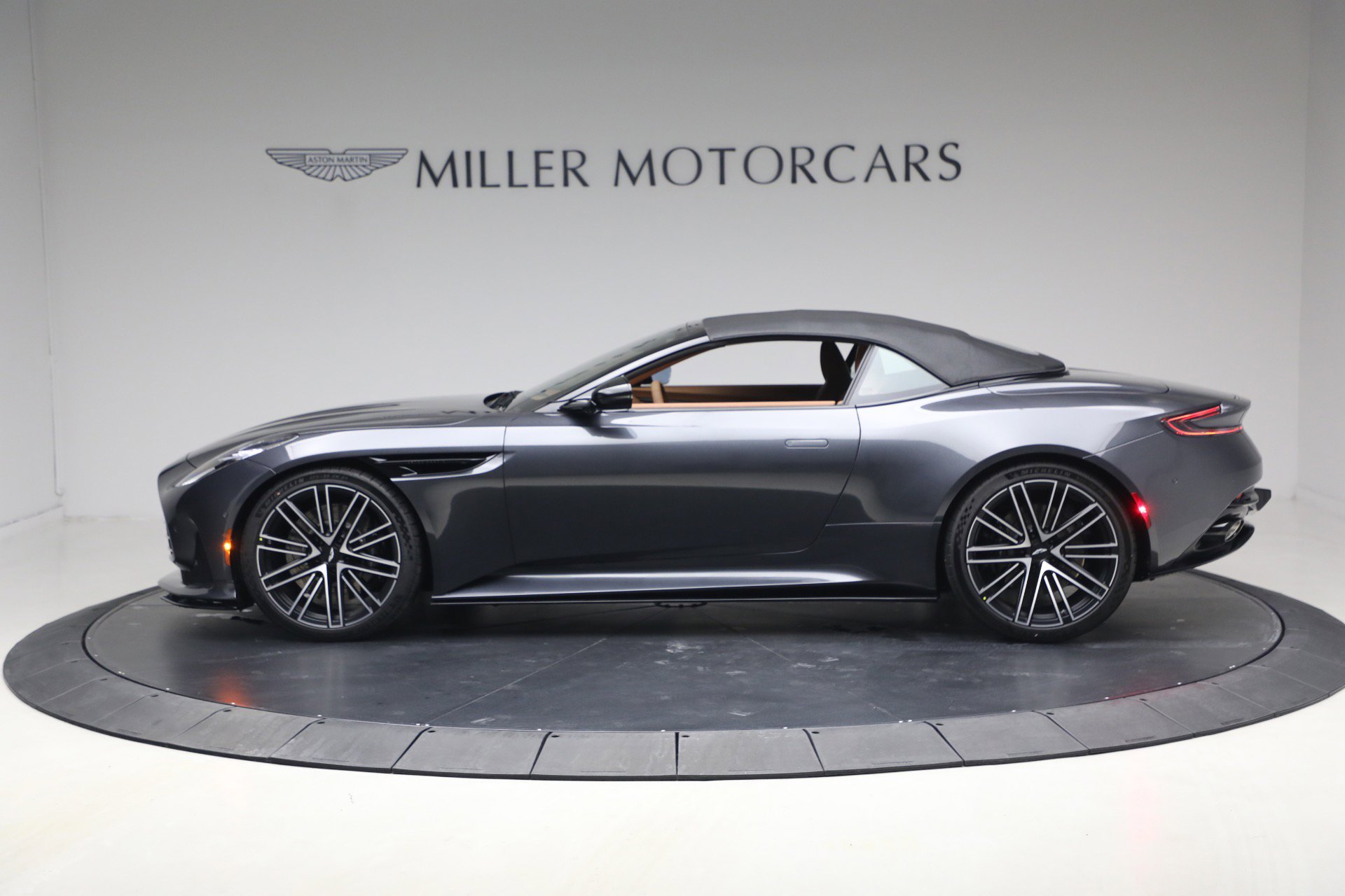New 2026 Aston Martin DB12 Convertible image 16