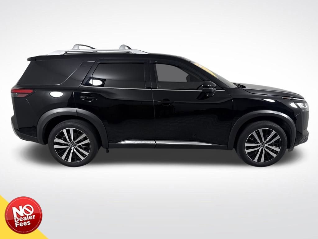 Used 2023 Nissan Pathfinder Platinum w/ Cargo Package image 2