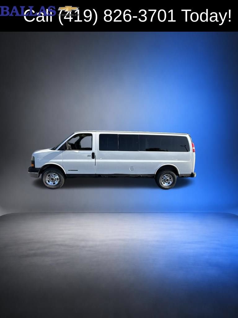 Used 2003 GMC Savana 2500 Extended Passenger w/ Sle Preferred Equipment Group RWD image 1