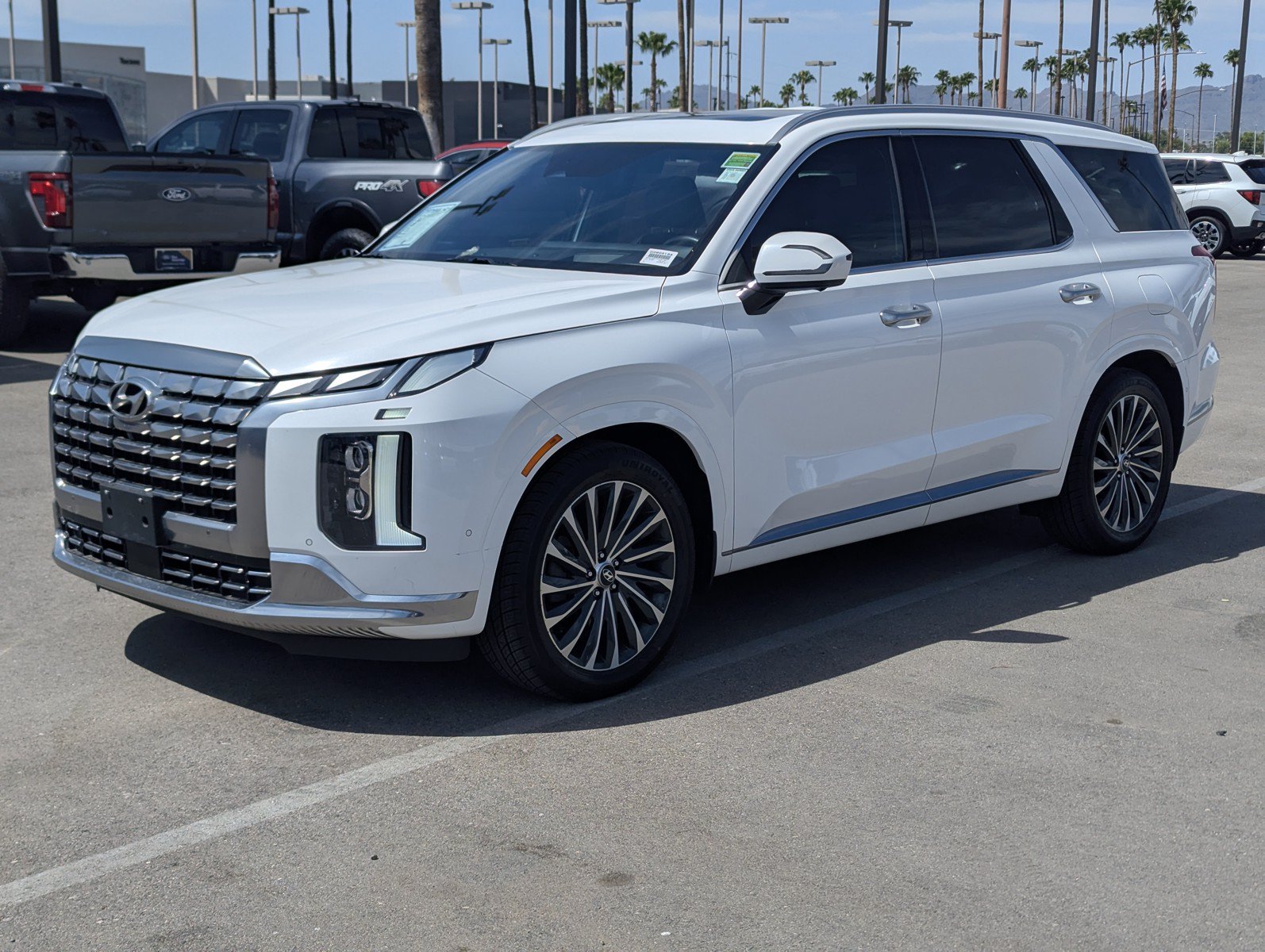 Used 2023 Hyundai Palisade Calligraphy AWD/4WD image 5