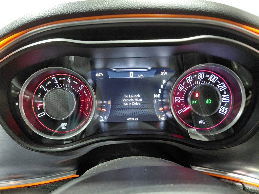 Used 2015 Dodge Challenger R/T Plus image 41