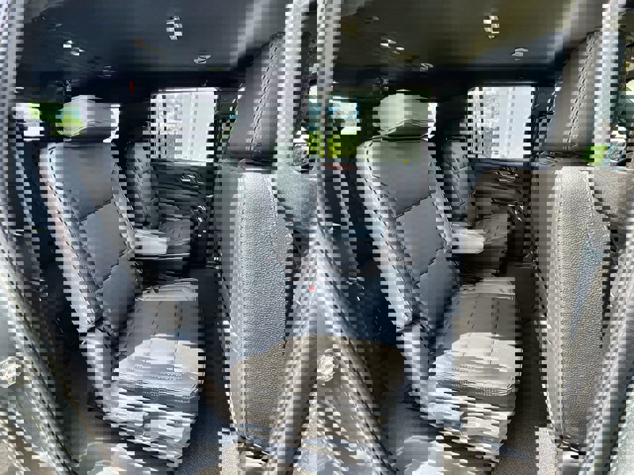 New 2026 GMC Yukon XL Denali image 61