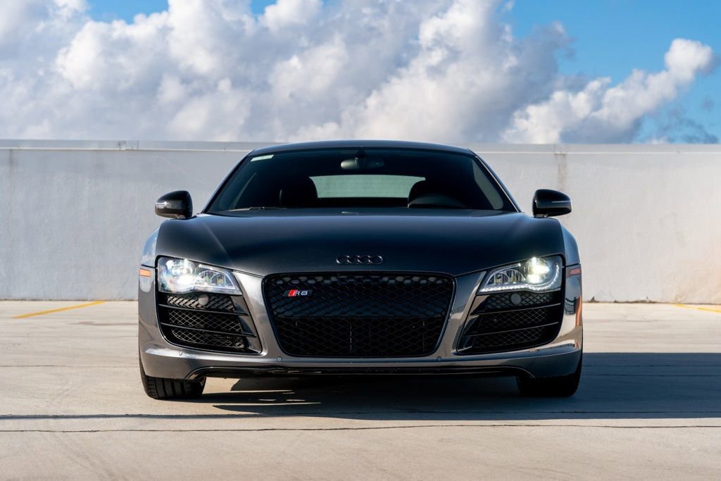 Used 2011 Audi R8 V10 image 5