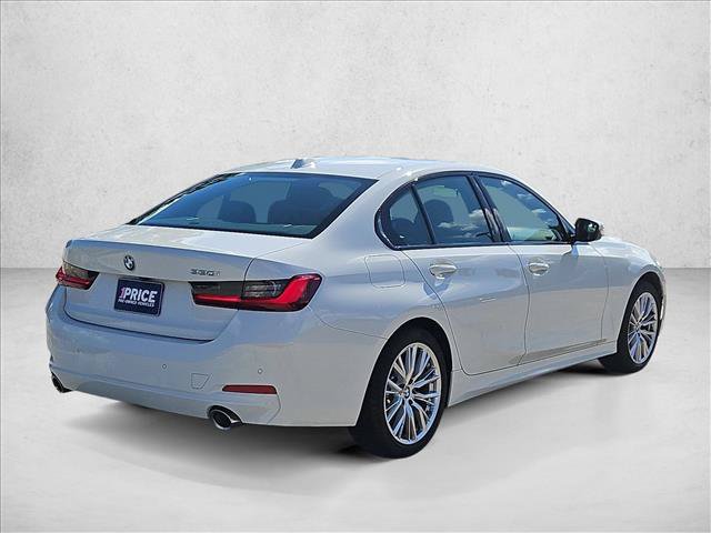 Used 2023 BMW 330i Sedan w/ Convenience Package RWD image 5