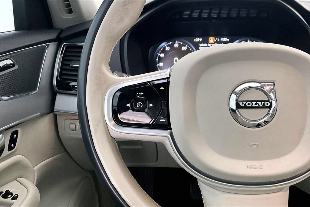 Used 2021 Volvo XC90 T5 Momentum w/ Advanced Package AWD/4WD image 24