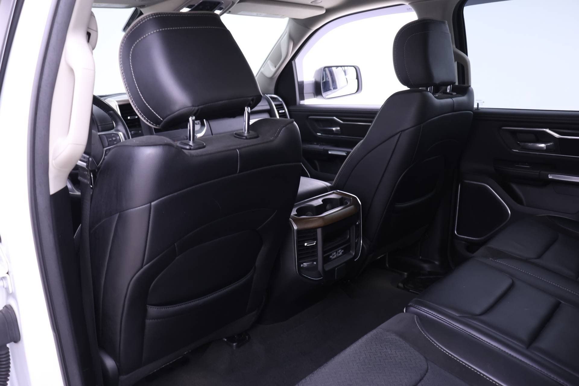 Used 2022 RAM 1500 Laramie image 10