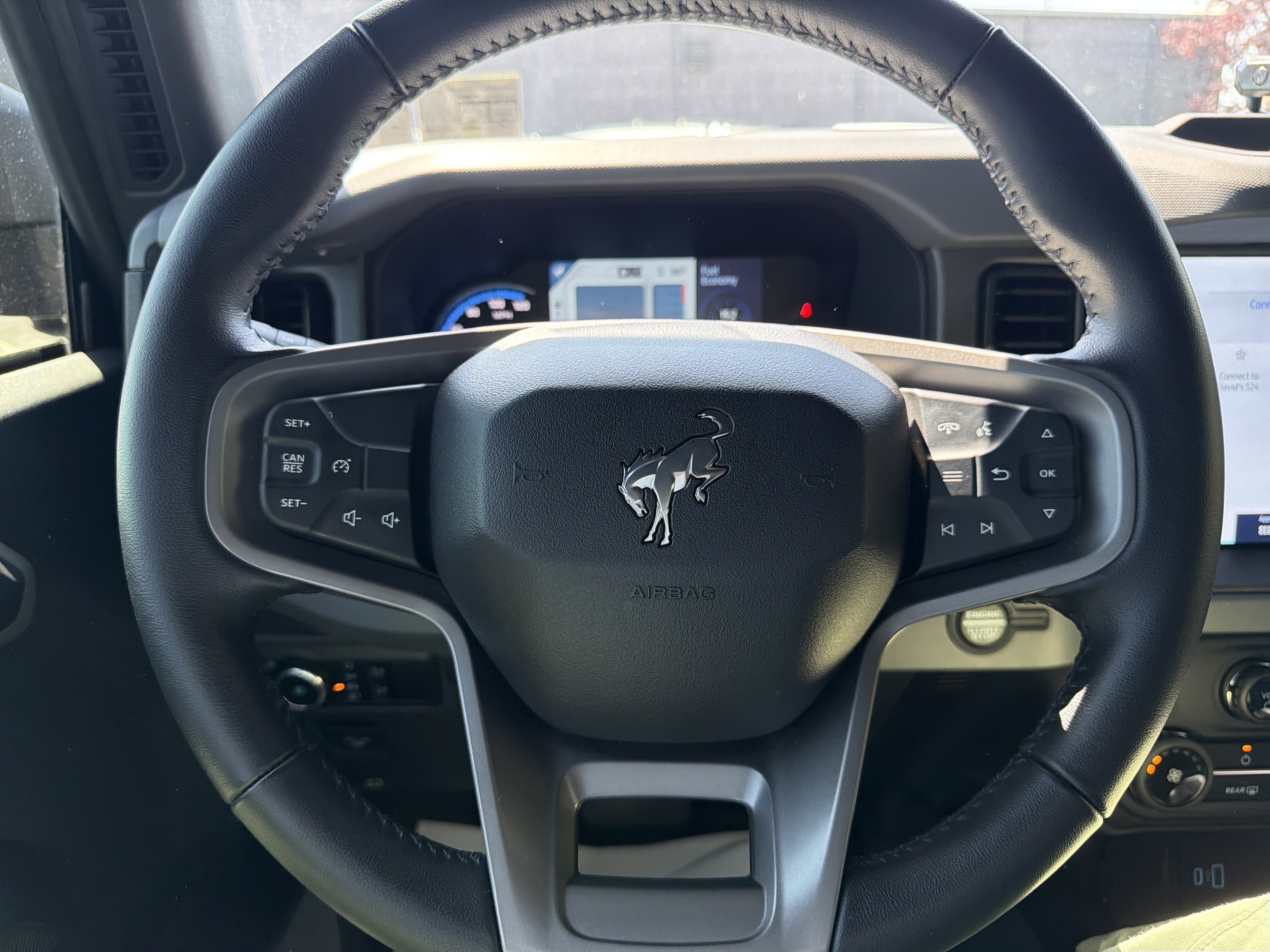 Used 2024 Ford Bronco Black Diamond image 24