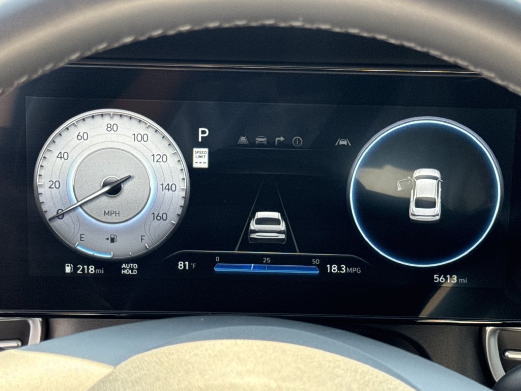 Used 2025 Hyundai Elantra SEL FWD image 26