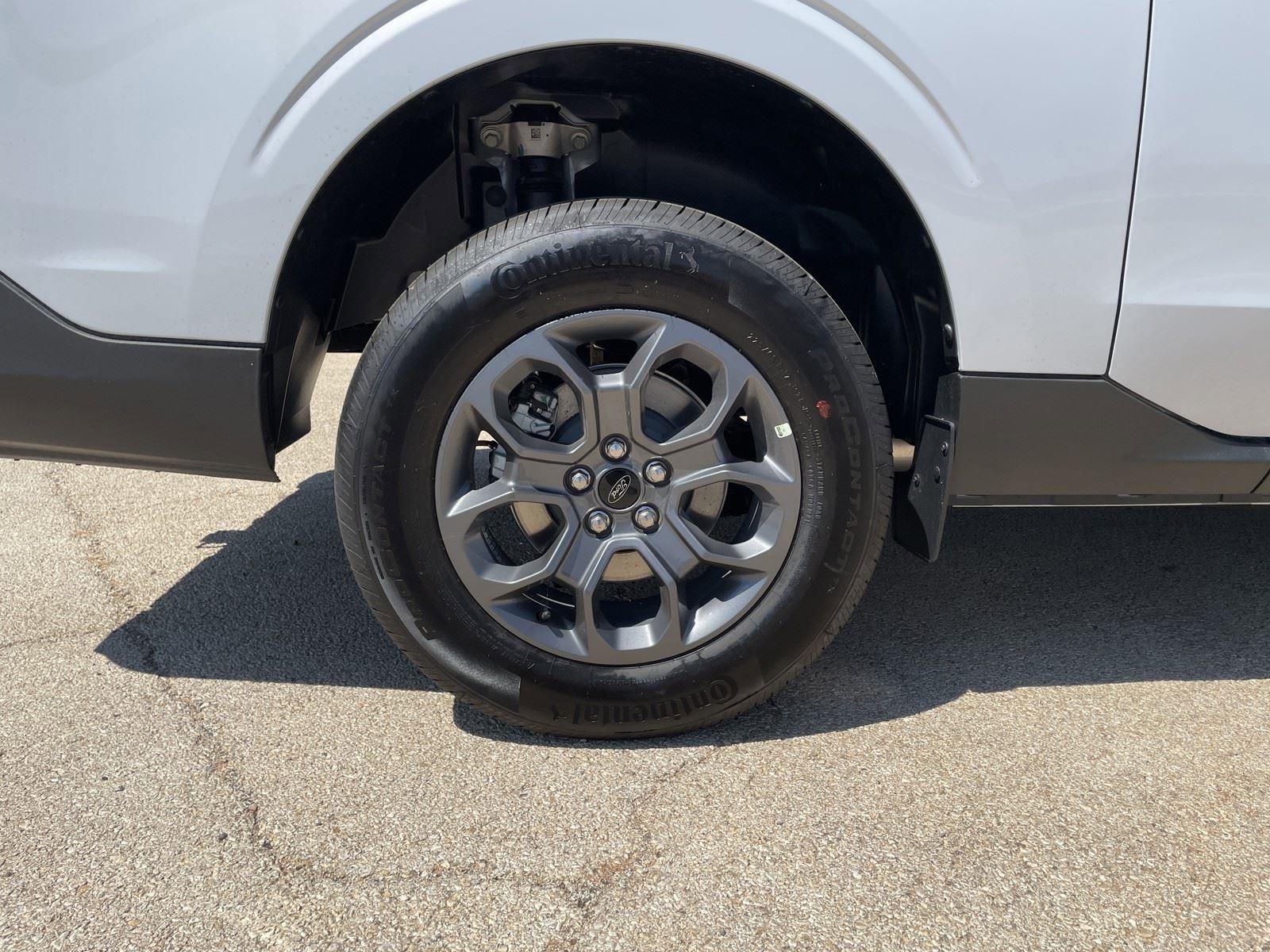 New 2025 Ford Maverick XLT w/ XLT Luxury Package image 35