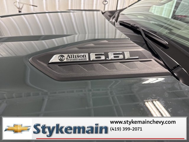 Used 2025 Chevrolet Silverado 2500 LT w/ Convenience Package image 33