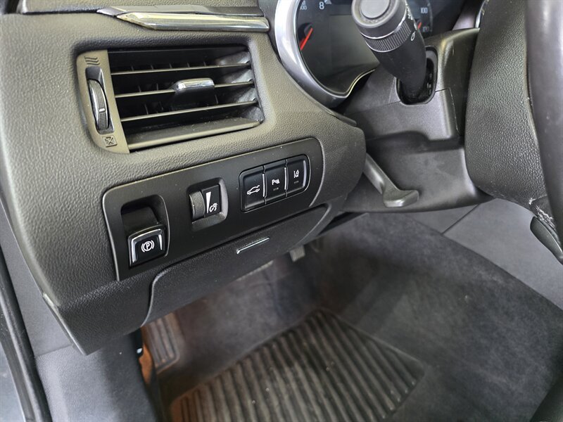 Used 2014 Chevrolet Impala LT w/ Premium Seating Package FWD image 20