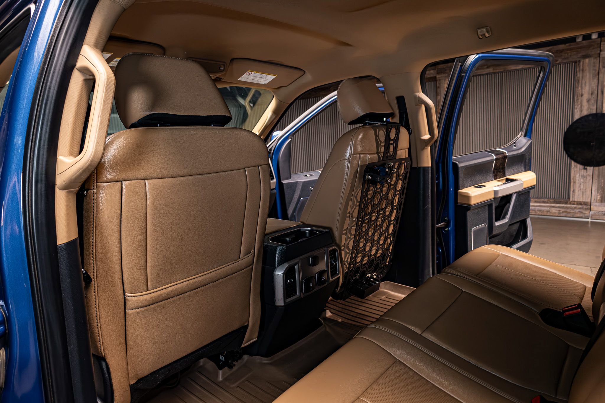 Used 2022 Ford F350 Lariat w/ Tremor Off-Road Package image 24