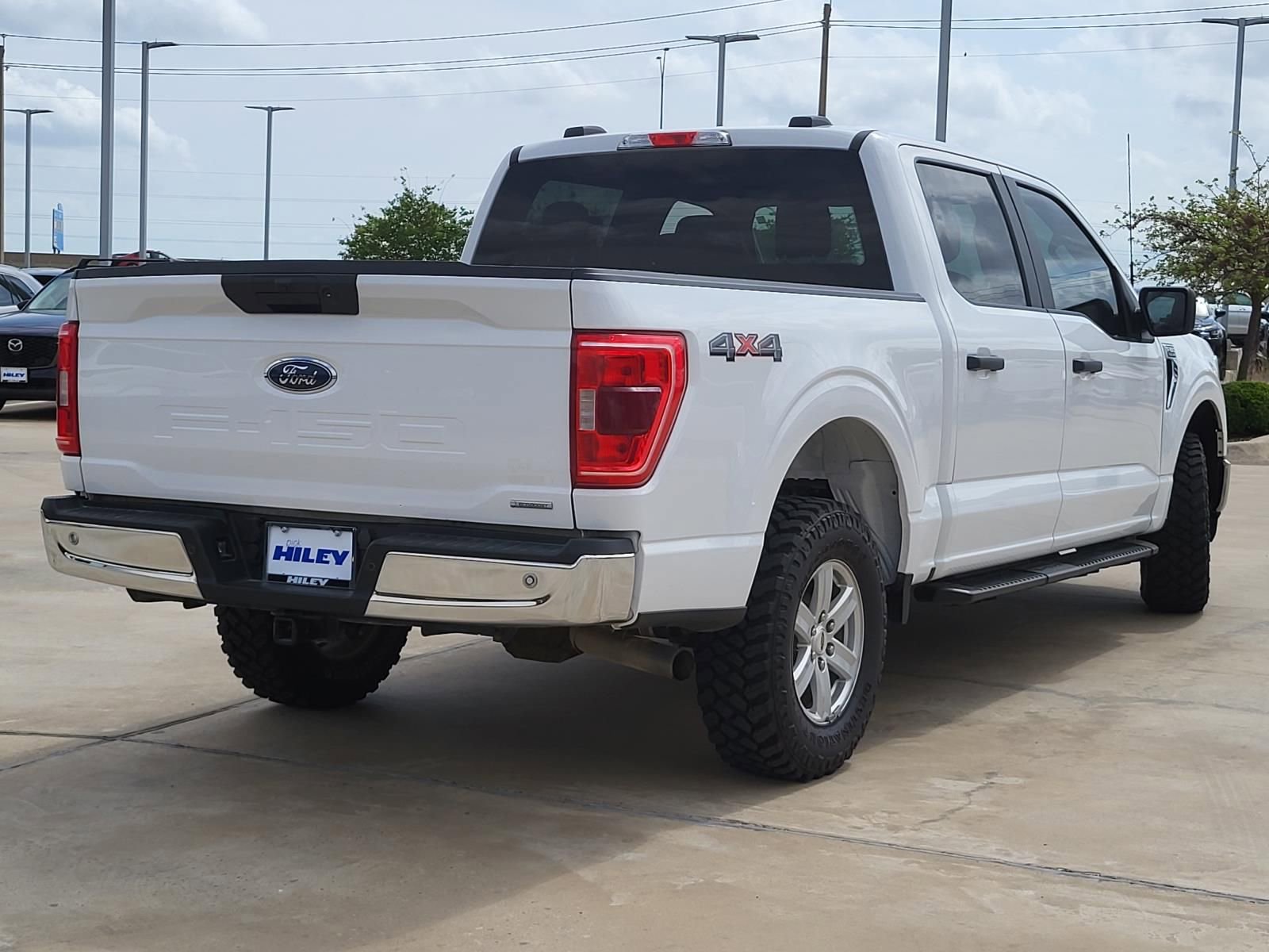 Used 2021 Ford F150 XLT w/ Trailer Tow Package image 3