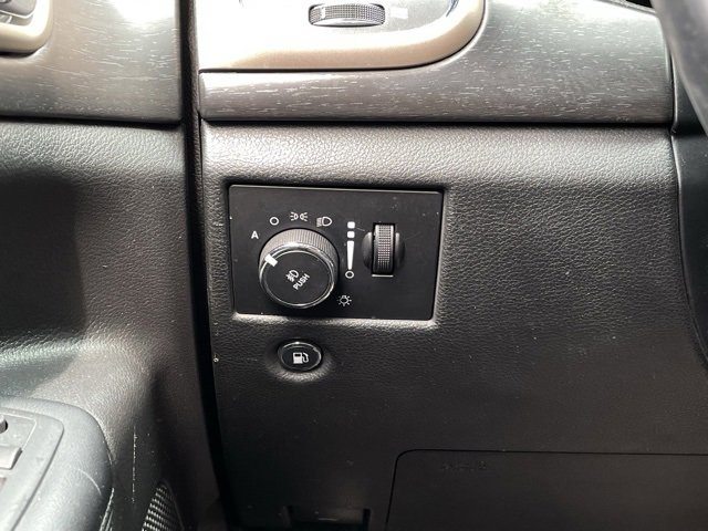 Used 2017 Jeep Grand Cherokee Laredo w/ Quick Order Package 23E image 23