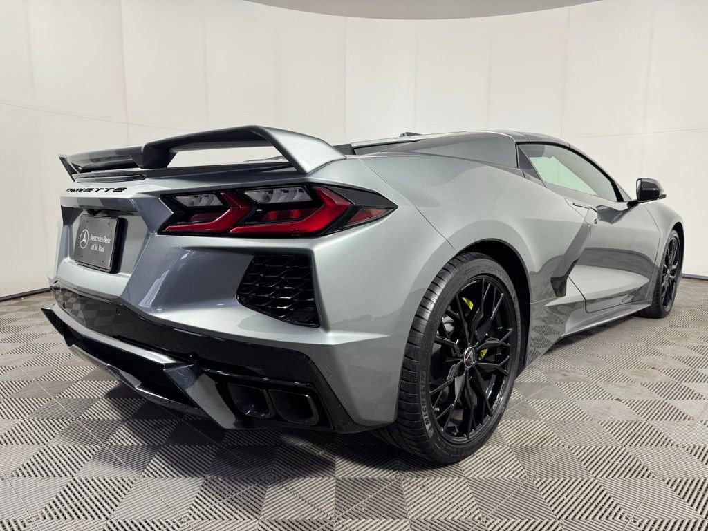 Used 2023 Chevrolet Corvette Stingray Premium Conv w/ Z51 Performance Package image 5