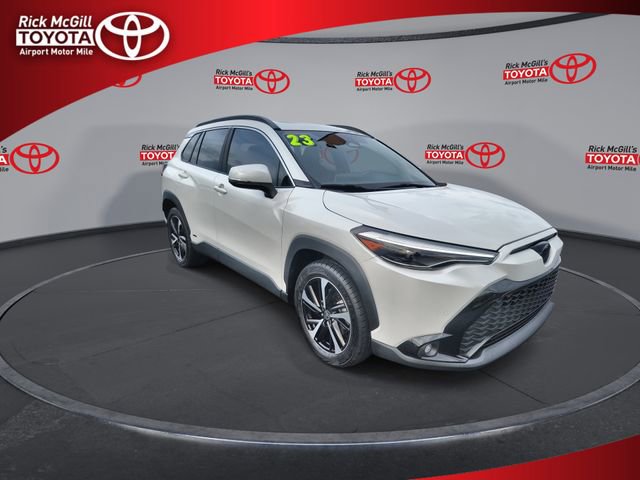 Used 2023 Toyota Corolla Cross XSE w/ Convenience Package image 2