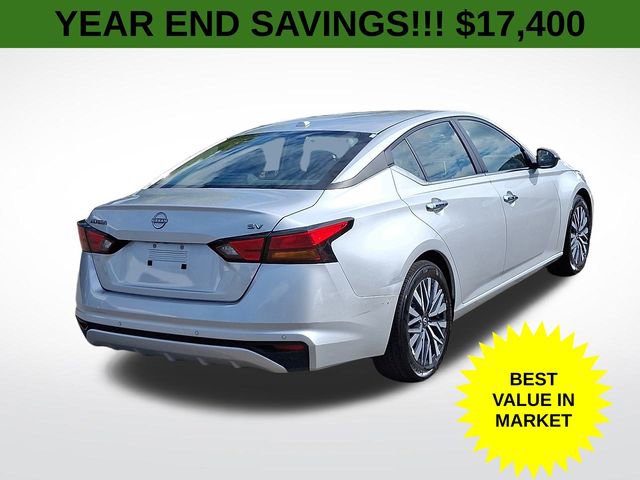 Used 2024 Nissan Altima 2.5 SV image 7
