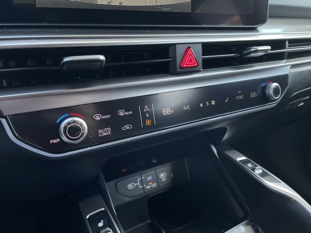 New 2025 Kia Sorento EX image 18