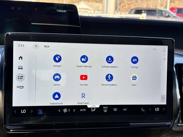 Used 2025 Ford Expedition Platinum w/ Stealth Performance Package image 32