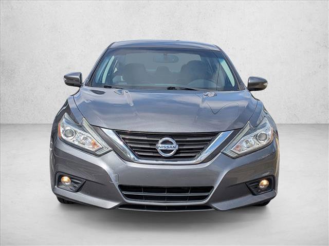 Used 2017 Nissan Altima 2.5 SL image 2
