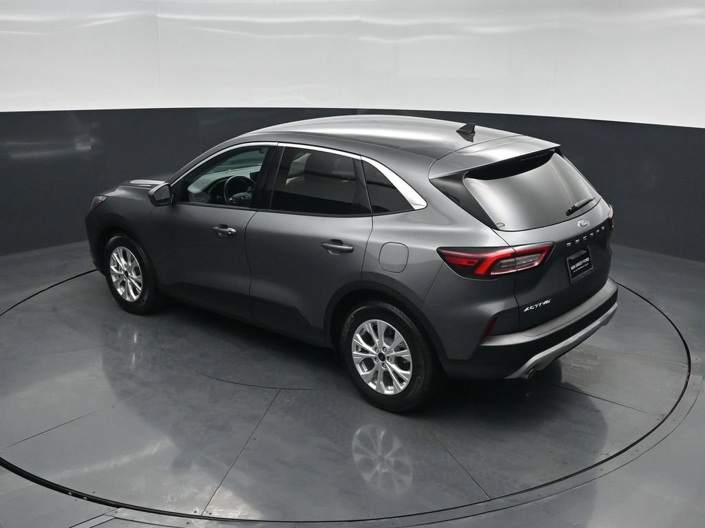 Used 2023 Ford Escape Active w/ Tech Pack #2 FWD image 41