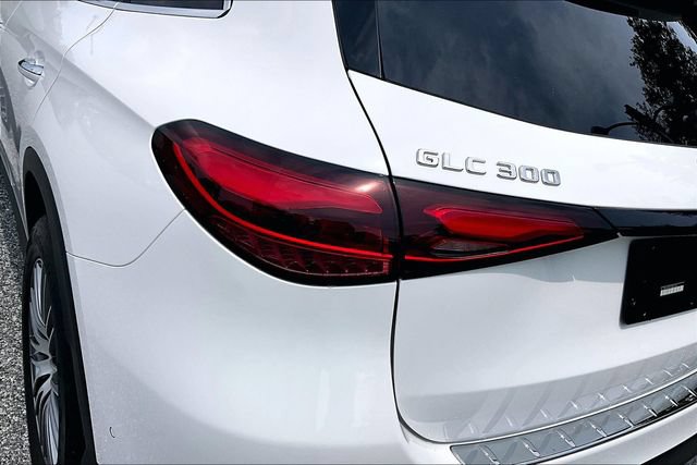 Certified 2026 Mercedes-Benz GLC 300 4MATIC image 26