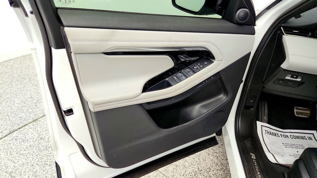 Used 2022 Land Rover Range Rover Evoque R-Dynamic S AWD/4WD image 10