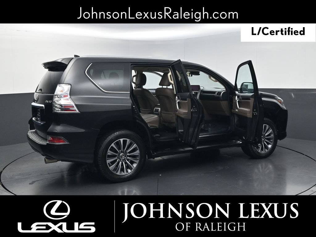 Certified 2023 Lexus GX 460 Luxury w/ Accessory Package AWD/4WD image 32