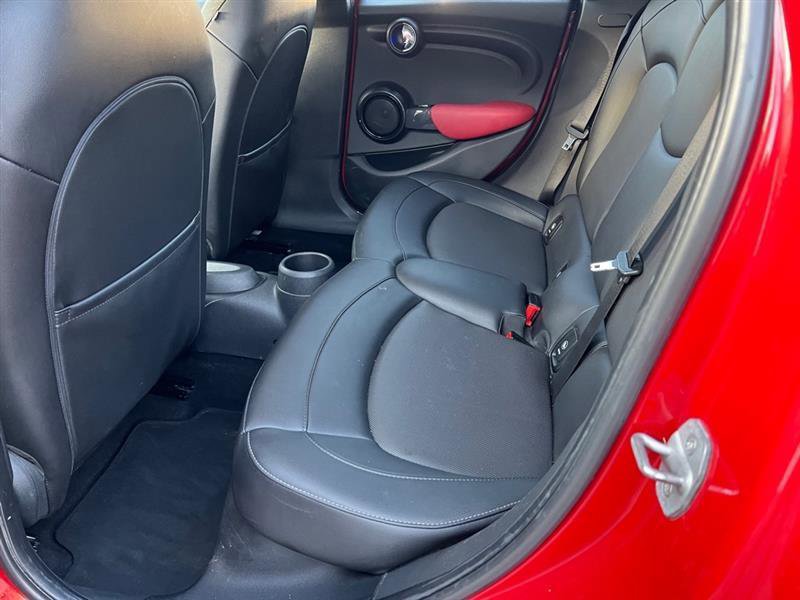 Used 2015 MINI Cooper 4-Door Hardtop FWD image 12