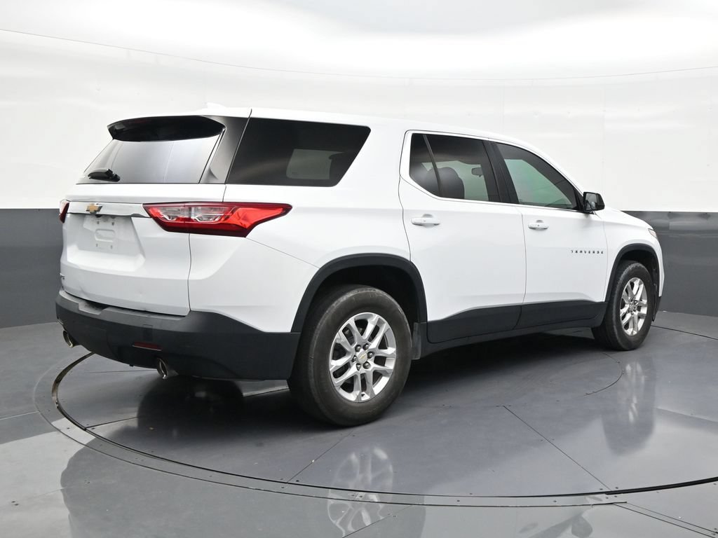 Used 2019 Chevrolet Traverse LS FWD image 5