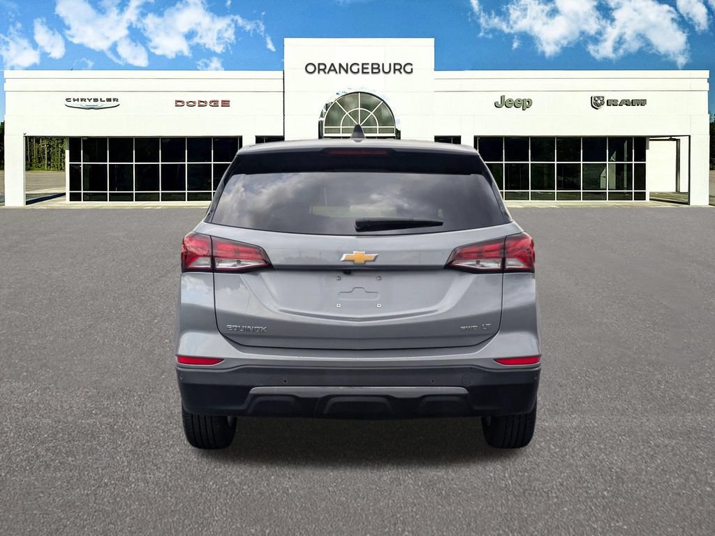 Used 2024 Chevrolet Equinox LT AWD/4WD image 7