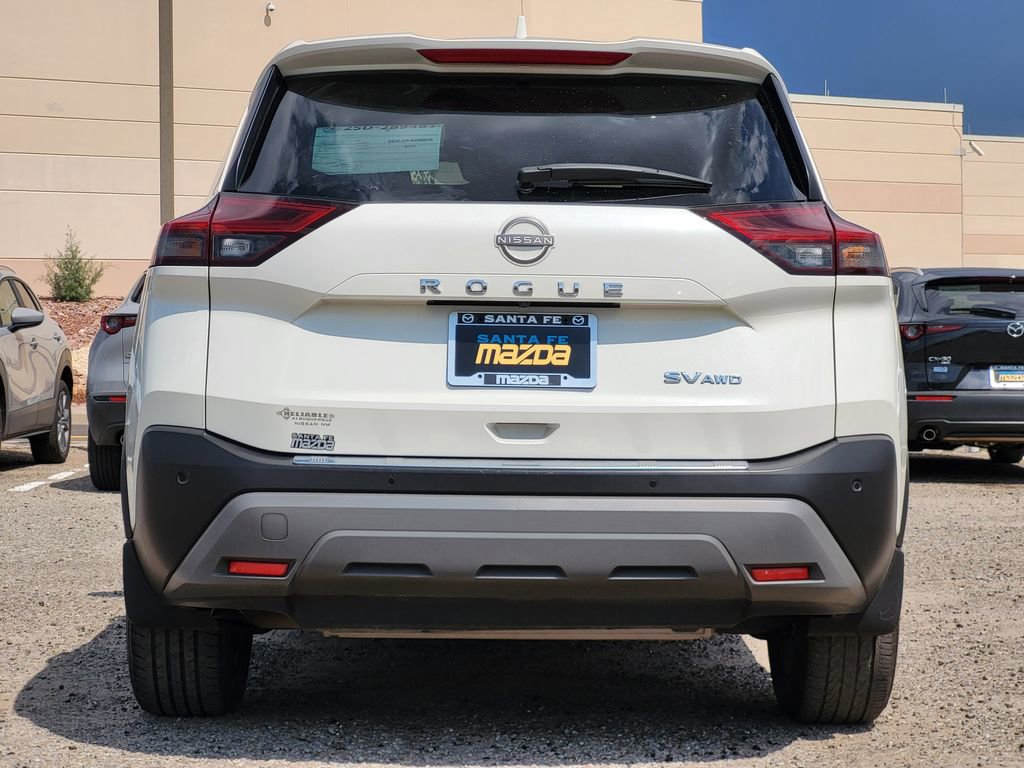 Used 2023 Nissan Rogue SV image 6