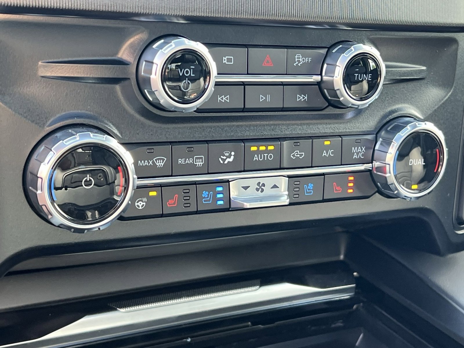 New 2026 Ford F350 Platinum image 21