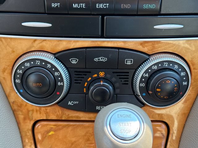 Used 2005 Mercedes-Benz SL 500 image 31