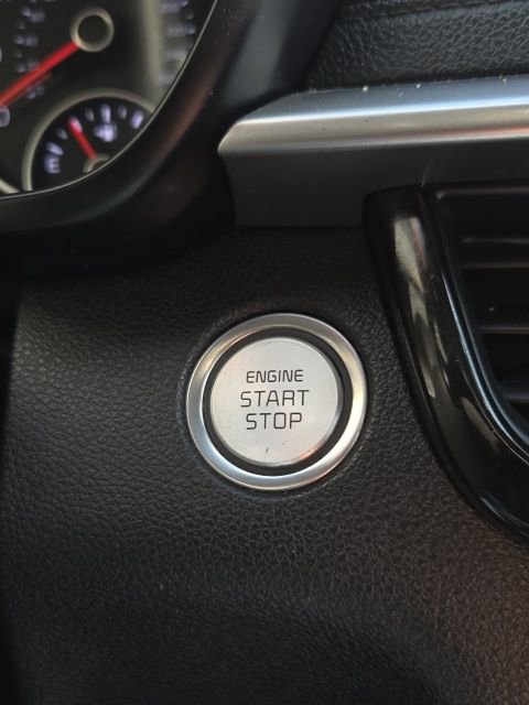 Used 2019 Kia Optima S image 33