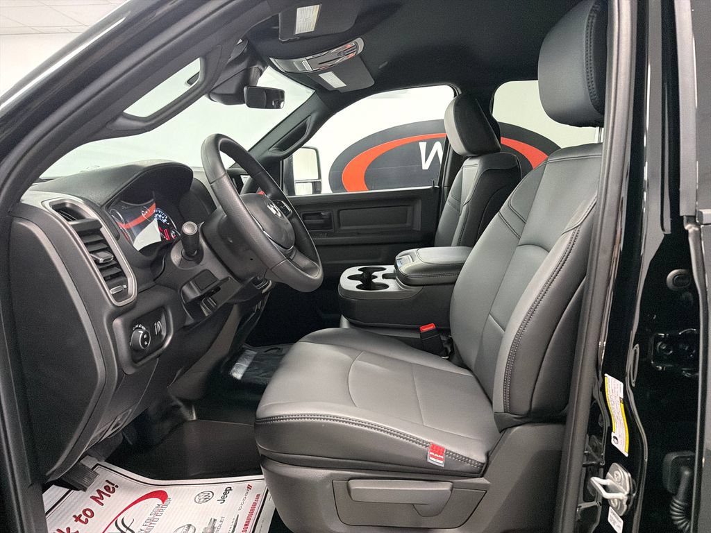New 2026 RAM 3500 Tradesman AWD/4WD image 8